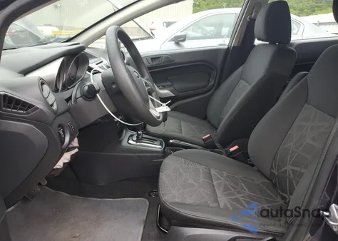 2013 Ford Fiesta Se z USA, uszkodzony, nr VIN 3FADP4BJ6DM191183